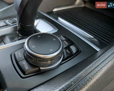 Белый БМВ Х6, объемом двигателя 3 л и пробегом 170 тыс. км за 32999 $, фото 48 на Automoto.ua