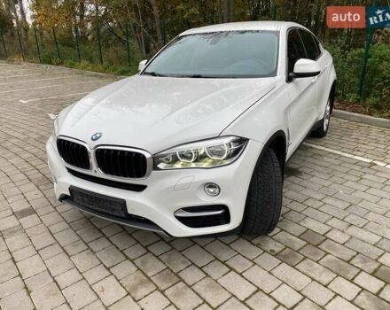 Білий БМВ Х6, об'ємом двигуна 2.99 л та пробігом 137 тис. км за 32500 $, фото 5 на Automoto.ua