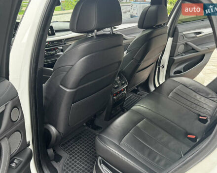 Білий БМВ Х6, об'ємом двигуна 3 л та пробігом 156 тис. км за 27777 $, фото 19 на Automoto.ua