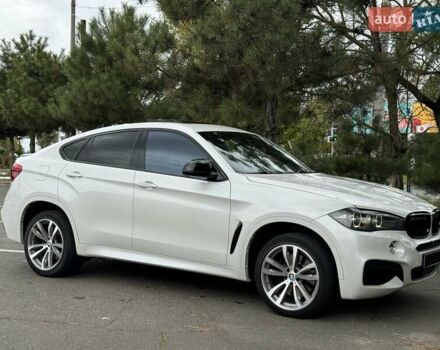 Белый БМВ Х6, объемом двигателя 4.39 л и пробегом 160 тыс. км за 32500 $, фото 12 на Automoto.ua