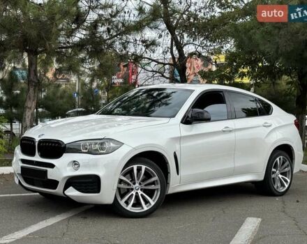 Белый БМВ Х6, объемом двигателя 4.39 л и пробегом 160 тыс. км за 32500 $, фото 2 на Automoto.ua