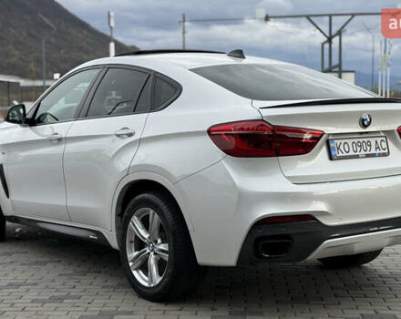 Белый БМВ Х6, объемом двигателя 2.99 л и пробегом 220 тыс. км за 36500 $, фото 9 на Automoto.ua