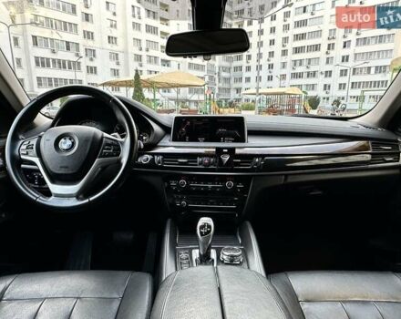 Білий БМВ Х6, об'ємом двигуна 2.98 л та пробігом 107 тис. км за 32500 $, фото 17 на Automoto.ua