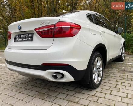 Білий БМВ Х6, об'ємом двигуна 2.99 л та пробігом 137 тис. км за 32500 $, фото 6 на Automoto.ua