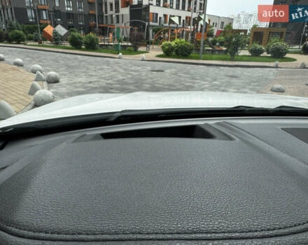 Білий БМВ Х6, об'ємом двигуна 3 л та пробігом 156 тис. км за 27777 $, фото 31 на Automoto.ua