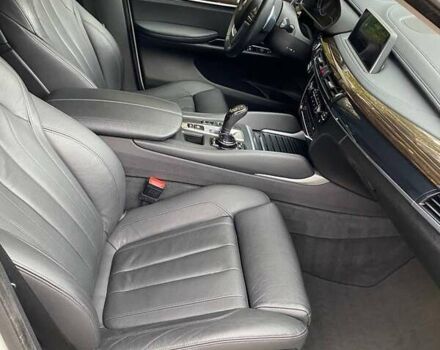 Білий БМВ Х6, об'ємом двигуна 2.99 л та пробігом 137 тис. км за 32500 $, фото 69 на Automoto.ua