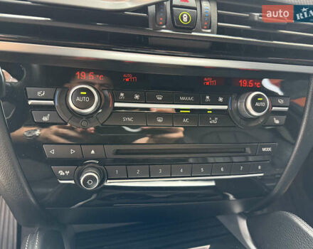 Білий БМВ Х6, об'ємом двигуна 3 л та пробігом 156 тис. км за 27500 $, фото 18 на Automoto.ua