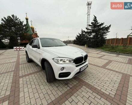 Білий БМВ Х6, об'ємом двигуна 2.99 л та пробігом 195 тис. км за 34000 $, фото 17 на Automoto.ua