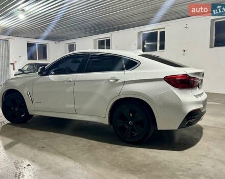 Білий БМВ Х6, об'ємом двигуна 2.99 л та пробігом 168 тис. км за 33500 $, фото 4 на Automoto.ua
