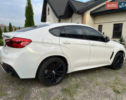 Белый БМВ Х6, объемом двигателя 2.99 л и пробегом 158 тыс. км за 40900 $, фото 4 на Automoto.ua