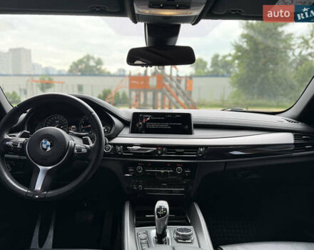 Білий БМВ Х6, об'ємом двигуна 3 л та пробігом 156 тис. км за 27500 $, фото 15 на Automoto.ua
