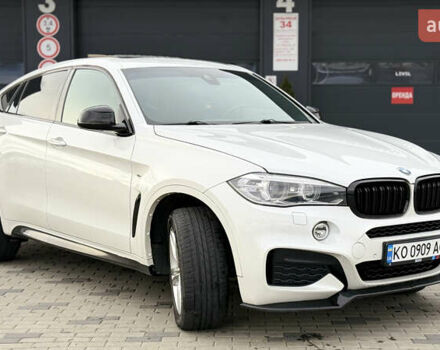 Белый БМВ Х6, объемом двигателя 2.99 л и пробегом 220 тыс. км за 36500 $, фото 4 на Automoto.ua