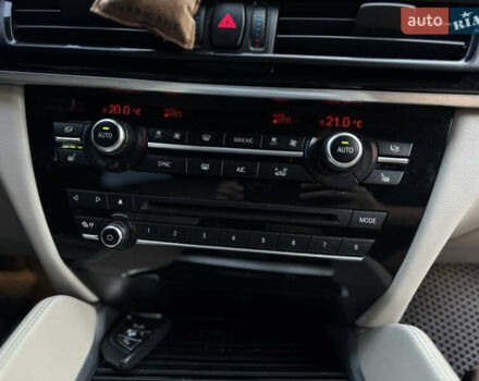 Білий БМВ Х6, об'ємом двигуна 3 л та пробігом 227 тис. км за 29500 $, фото 13 на Automoto.ua