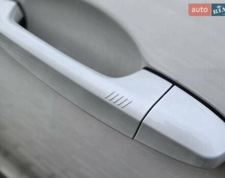 Білий БМВ Х6, об'ємом двигуна 2.99 л та пробігом 190 тис. км за 28999 $, фото 20 на Automoto.ua