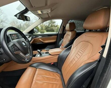 Білий БМВ Х6, об'ємом двигуна 2.99 л та пробігом 195 тис. км за 34000 $, фото 11 на Automoto.ua