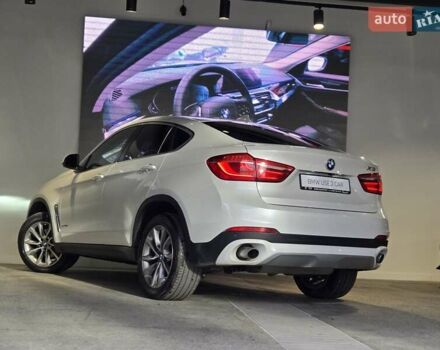 Білий БМВ Х6, об'ємом двигуна 2.99 л та пробігом 190 тис. км за 28999 $, фото 7 на Automoto.ua