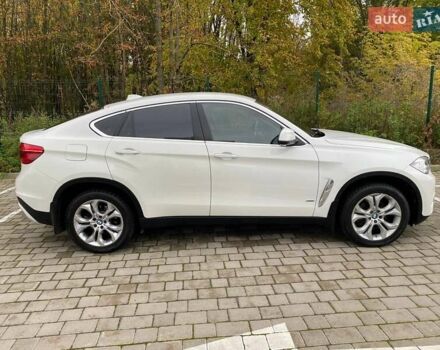 Білий БМВ Х6, об'ємом двигуна 2.99 л та пробігом 137 тис. км за 32500 $, фото 31 на Automoto.ua