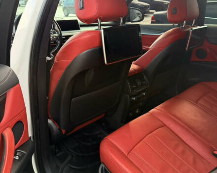 Білий БМВ Х6, об'ємом двигуна 3 л та пробігом 180 тис. км за 32000 $, фото 5 на Automoto.ua