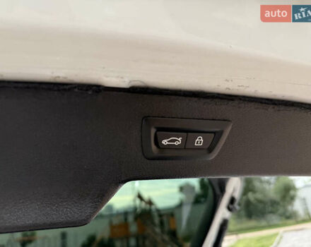 Білий БМВ Х6, об'ємом двигуна 3 л та пробігом 156 тис. км за 27500 $, фото 33 на Automoto.ua