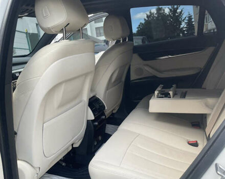 Белый БМВ Х6, объемом двигателя 2.98 л и пробегом 180 тыс. км за 27500 $, фото 11 на Automoto.ua