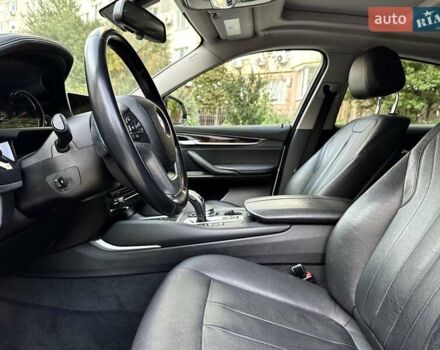 Білий БМВ Х6, об'ємом двигуна 2.98 л та пробігом 107 тис. км за 32500 $, фото 19 на Automoto.ua