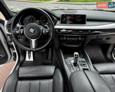 Білий БМВ Х6, об'ємом двигуна 3 л та пробігом 156 тис. км за 27777 $, фото 30 на Automoto.ua