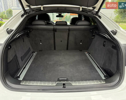 Білий БМВ Х6, об'ємом двигуна 3 л та пробігом 156 тис. км за 27500 $, фото 34 на Automoto.ua