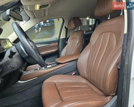 Білий БМВ Х6, об'ємом двигуна 2.99 л та пробігом 190 тис. км за 28999 $, фото 16 на Automoto.ua