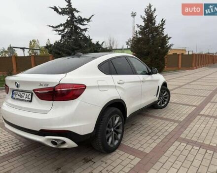 Білий БМВ Х6, об'ємом двигуна 2.99 л та пробігом 195 тис. км за 34000 $, фото 7 на Automoto.ua