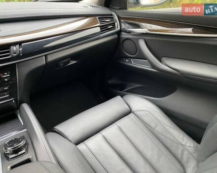 Білий БМВ Х6, об'ємом двигуна 2.99 л та пробігом 137 тис. км за 32500 $, фото 51 на Automoto.ua