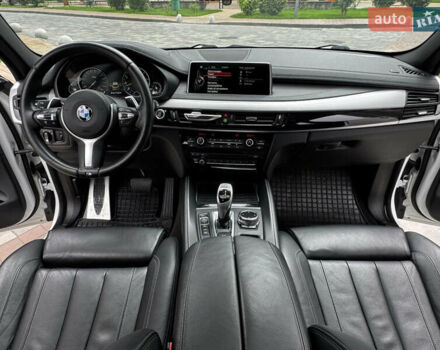 Білий БМВ Х6, об'ємом двигуна 3 л та пробігом 156 тис. км за 27777 $, фото 27 на Automoto.ua