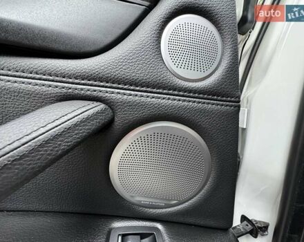 Белый БМВ Х6, объемом двигателя 4.39 л и пробегом 160 тыс. км за 32500 $, фото 24 на Automoto.ua