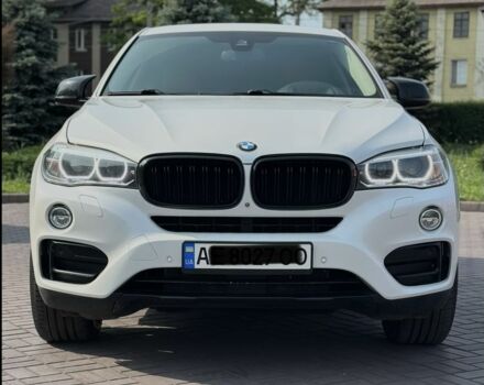 Белый БМВ Х6, объемом двигателя 3 л и пробегом 158 тыс. км за 25000 $, фото 1 на Automoto.ua