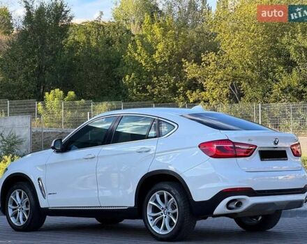 Белый БМВ Х6, объемом двигателя 2.99 л и пробегом 200 тыс. км за 29900 $, фото 5 на Automoto.ua