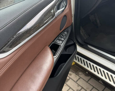 Белый БМВ Х6, объемом двигателя 2.99 л и пробегом 200 тыс. км за 29300 $, фото 58 на Automoto.ua