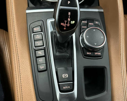 Белый БМВ Х6, объемом двигателя 3 л и пробегом 157 тыс. км за 25999 $, фото 19 на Automoto.ua