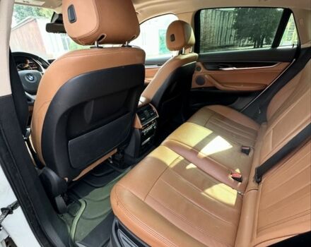 Белый БМВ Х6, объемом двигателя 3 л и пробегом 158 тыс. км за 25000 $, фото 9 на Automoto.ua