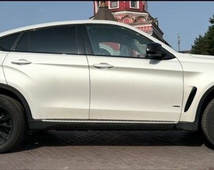 Белый БМВ Х6, объемом двигателя 3 л и пробегом 158 тыс. км за 25000 $, фото 3 на Automoto.ua