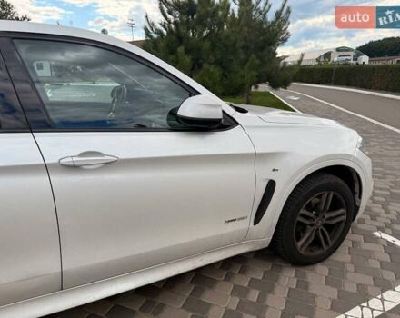 Белый БМВ Х6, объемом двигателя 3 л и пробегом 111 тыс. км за 44400 $, фото 3 на Automoto.ua