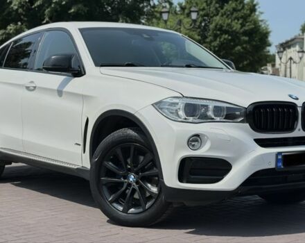 Белый БМВ Х6, объемом двигателя 3 л и пробегом 158 тыс. км за 26500 $, фото 2 на Automoto.ua
