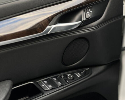 Белый БМВ Х6, объемом двигателя 3 л и пробегом 191 тыс. км за 34990 $, фото 8 на Automoto.ua