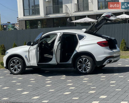 Білий БМВ Х6, об'ємом двигуна 3 л та пробігом 115 тис. км за 30500 $, фото 63 на Automoto.ua