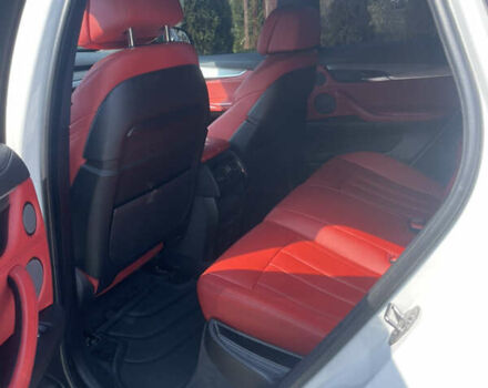 Білий БМВ Х6, об'ємом двигуна 2.99 л та пробігом 97 тис. км за 41500 $, фото 12 на Automoto.ua