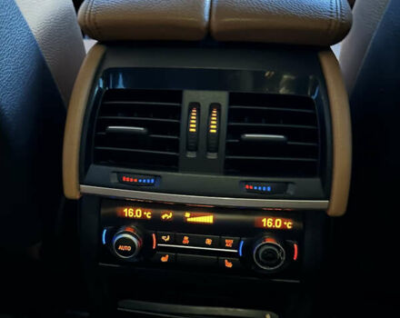 Белый БМВ Х6, объемом двигателя 3 л и пробегом 157 тыс. км за 25999 $, фото 33 на Automoto.ua