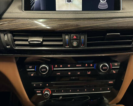 Белый БМВ Х6, объемом двигателя 3 л и пробегом 157 тыс. км за 25999 $, фото 20 на Automoto.ua