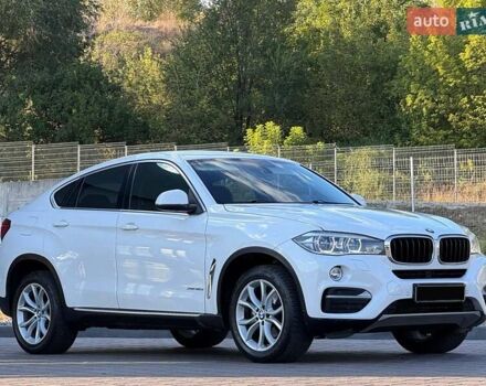 Белый БМВ Х6, объемом двигателя 2.99 л и пробегом 200 тыс. км за 29900 $, фото 1 на Automoto.ua