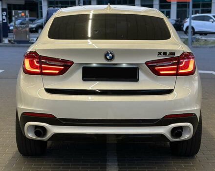 Белый БМВ Х6, объемом двигателя 3 л и пробегом 157 тыс. км за 25999 $, фото 5 на Automoto.ua