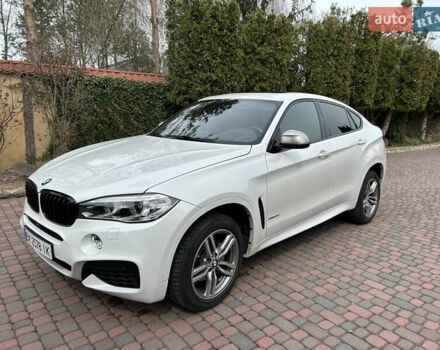 Білий БМВ Х6, об'ємом двигуна 2.98 л та пробігом 95 тис. км за 33500 $, фото 8 на Automoto.ua