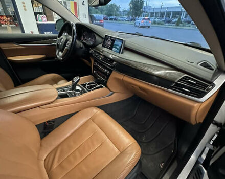 Белый БМВ Х6, объемом двигателя 3 л и пробегом 157 тыс. км за 25999 $, фото 14 на Automoto.ua