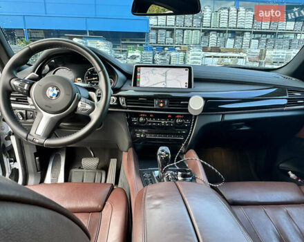 Білий БМВ Х6, об'ємом двигуна 3 л та пробігом 124 тис. км за 41000 $, фото 5 на Automoto.ua